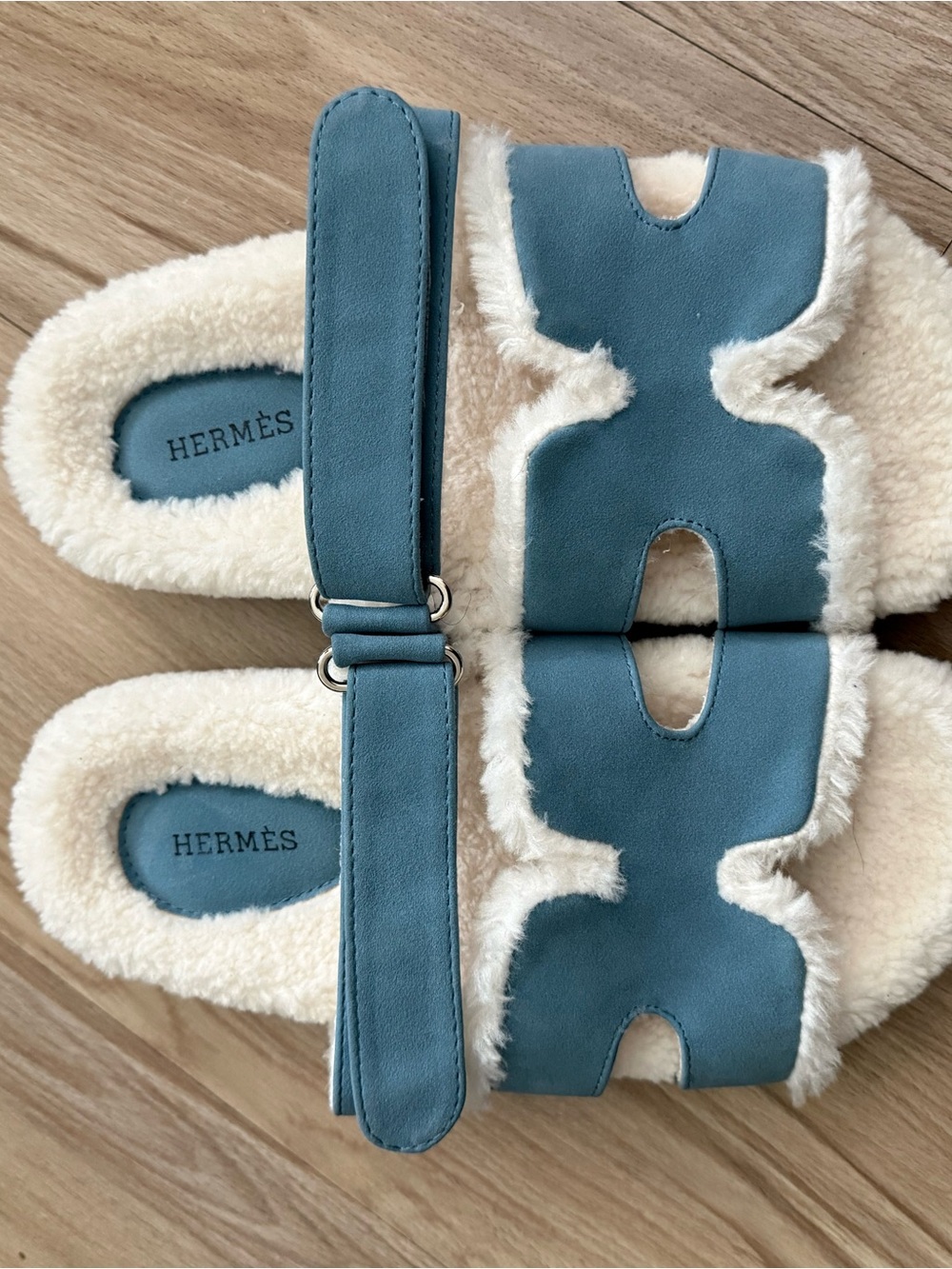 Hermes Blue Chypre Sandals - Picture 2 of 8